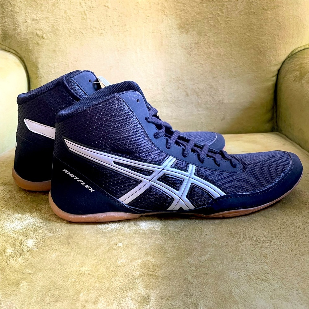 Men’s Asics Matflex